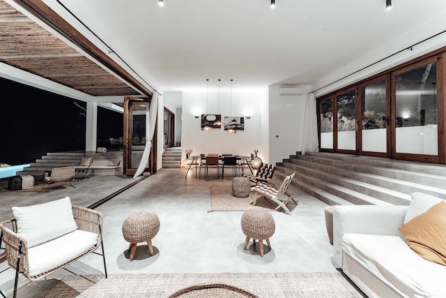 A modern-style spacious apartment.